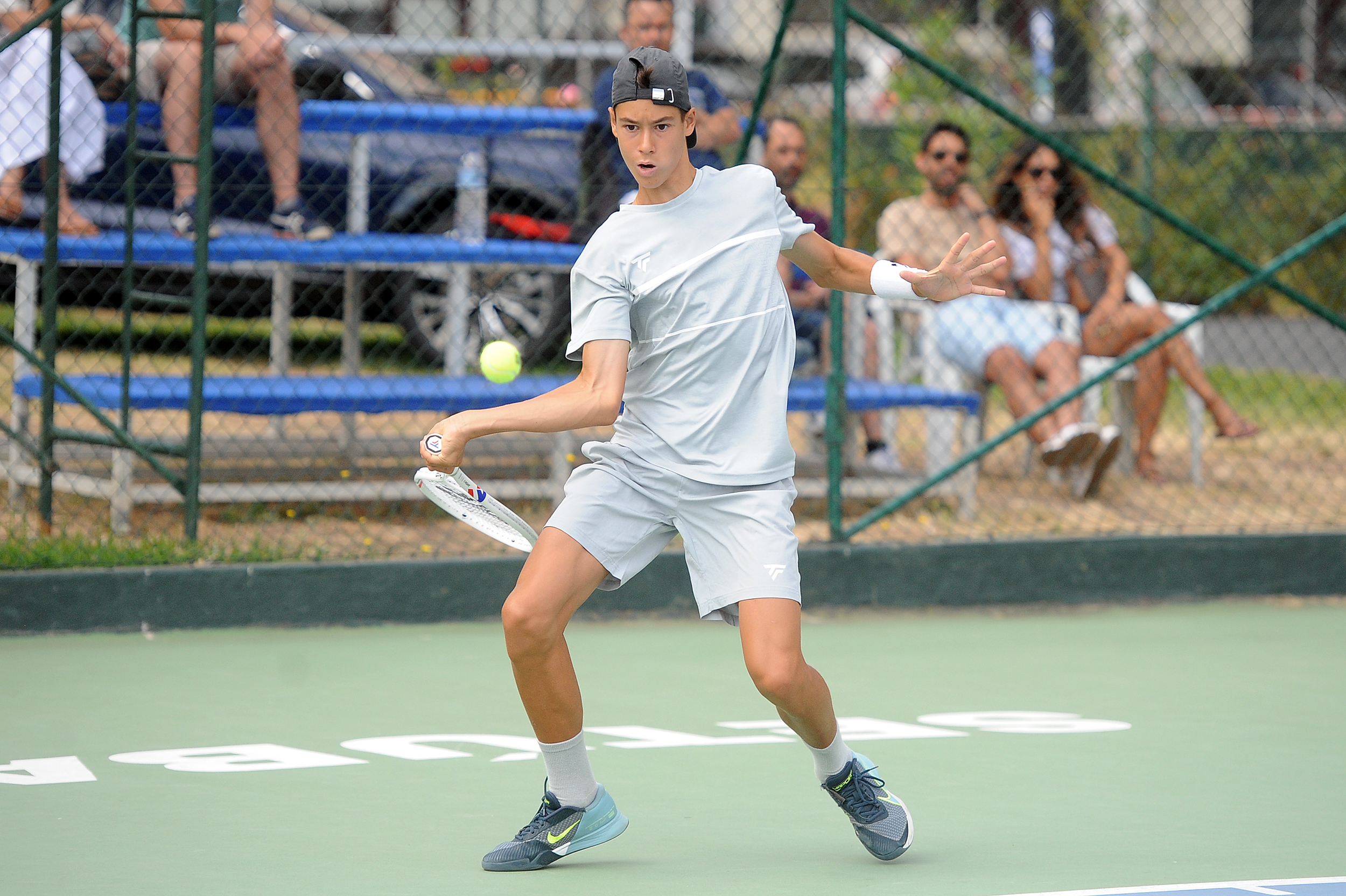 Sub-12 competem no Cascais Tennis Europe