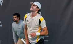 Jaime Faria travado por Alexis Galarneau nas meias-finais