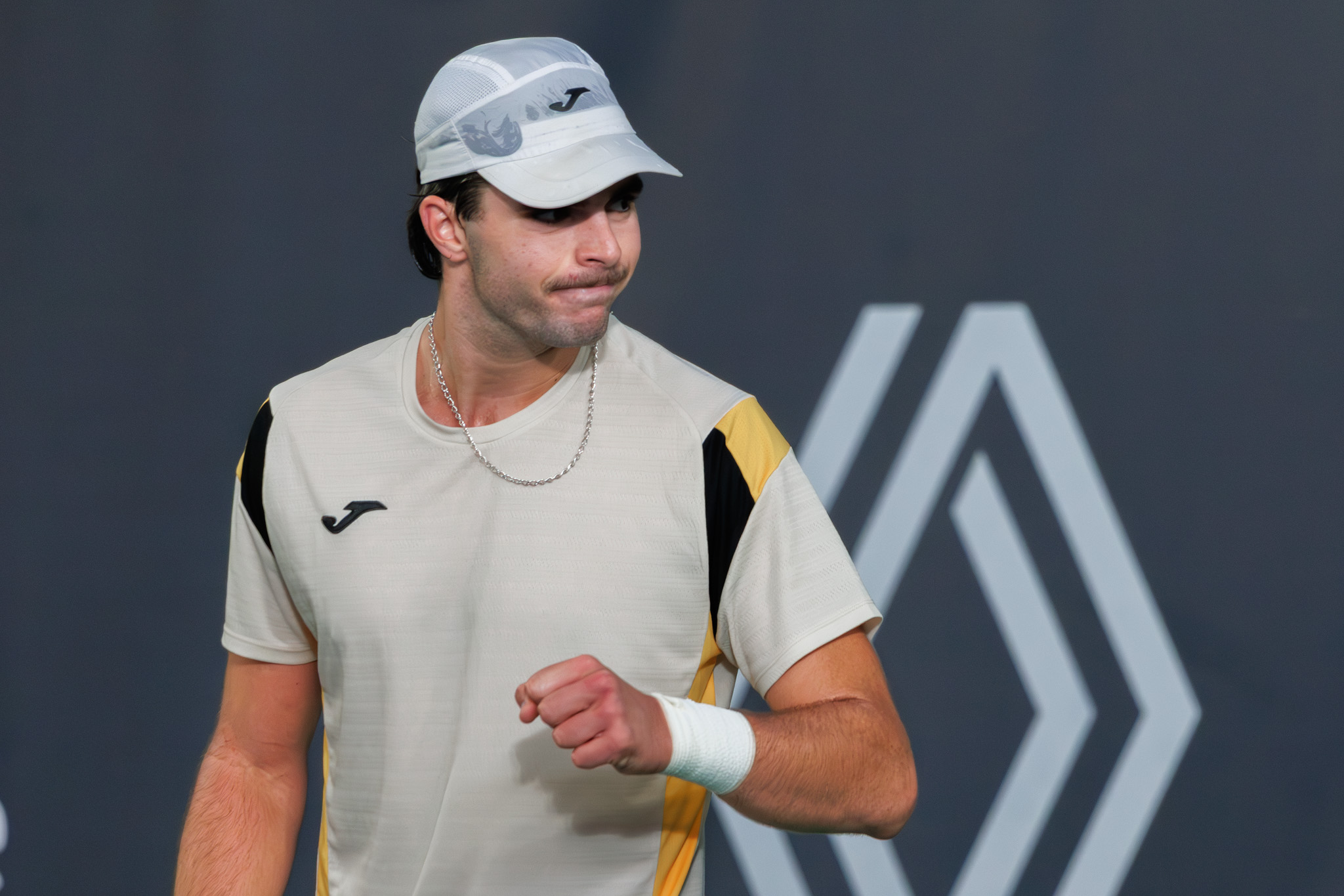 Zsombor Piros na final do Indoor Oeiras Open I (vídeo)